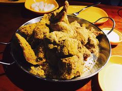 -BHC炸鸡(明洞总店)