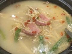 -百姓食府(秦虹路店)
