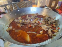 -昱龙大盆牛蛙馆(三兴街总店)