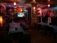-Pakwan Restaurant & Bar