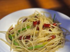 -鱼亨小鲜酸菜鱼(大信店)