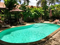 -Log Home Boutique Hotel