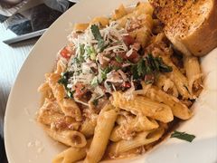 -Chili's Cafe&Bar奇利斯(滨江店)