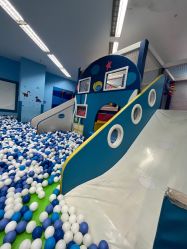 -孩子王童乐园(西安盛龙店)