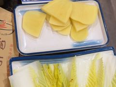 -灶知轩湘西石锅鱼(万佳广场店)