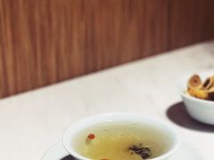 -七欣天香辣蟹火锅(南京建宁路大观天地店)