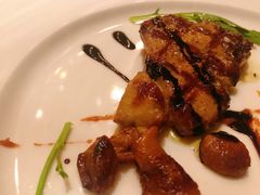 -恰餐厅及酒吧 CHAR Bar & Grill (北京丽都皇冠假日店)