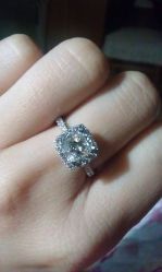 -威德钻石-克拉钻大本营(南京东路店)