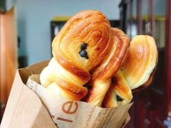 -好利来(康虹路店)