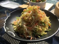 樱花虾炝黄芽白-悦湖公馆