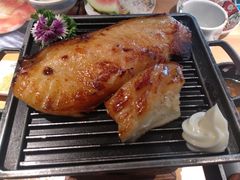 -萤初高端日料王(曲江银泰店)