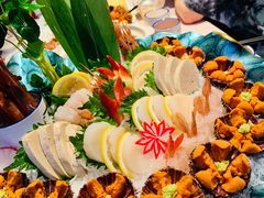 -匠心牛公馆·潮汕牛肉海鲜火锅(索菲特店)