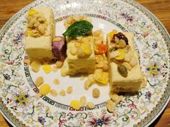 帕芙立-塔哈尔·新疆盛宴(城西银泰店)