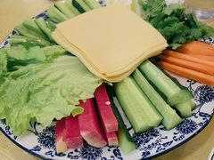 -鹤乡东北菜(崮山路店)