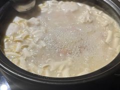 -大匠工房古船木艺术餐厅·猪肚鸡专门店(长白仙岛店)