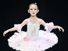 -Isee灰姑娘国际芭蕾舞蹈艺术中心(置地广场店)