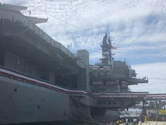 -中途岛号航空母舰博物馆
