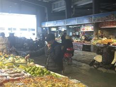 -七宝蔬菜农副产品综合交易市场-停车场