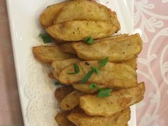 -马尔龙新疆饭店·清真(瑞景店)