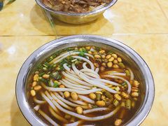 -覃肥叔桂林米粉(粮道街店)
