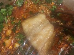 -肖肖酸萝卜鱼火锅(总店)