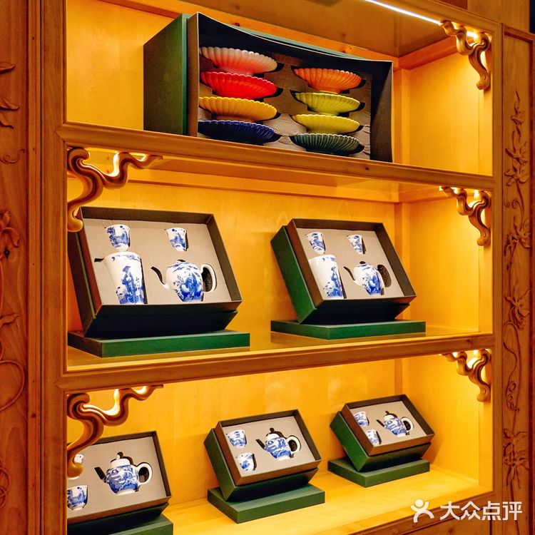 🌟 巨资打造“小圆明园”，年夜饭来这家中餐厅倍有面儿‼️