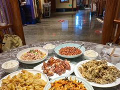-锦绣金山人家(友谊店)