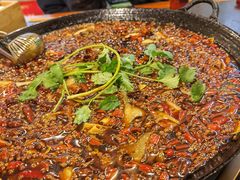 -鸿顺老铁锅美蛙鱼府(解放碑店)