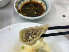 -孖妹上肉饺子馆