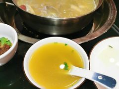 -丫丫汤膳打边炉(宏府408坊店)