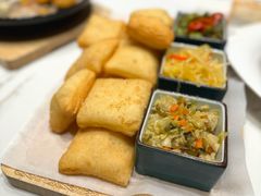 -牧场烧烤餐饮广场