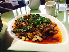 -翡冷翠创意中国菜(千峰南路店)