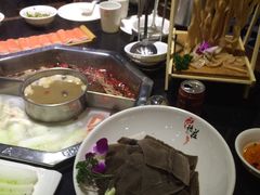 -重庆德庄火锅(体育中心店)
