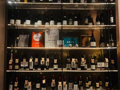 -wineapp葡萄酒餐吧(外滩金融中心店)