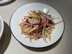 -江渔儿酸菜鱼·拔草餐厅(虎门君乐汇店)