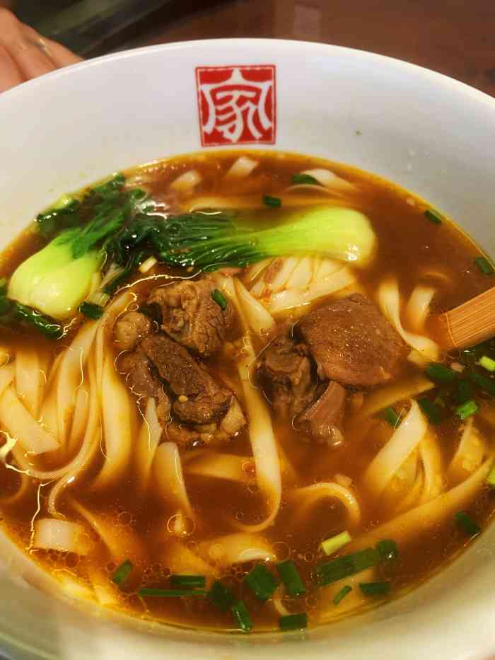 家家长沙米粉(赛格店)-"超爱这里的冬菇菜心粉 !每次路过如果.