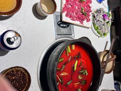 -贵府酸汤牛肉火锅·贵州老字号(飞山街店)