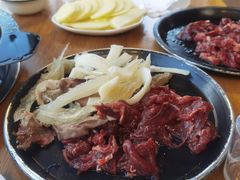 -小志家.鲜牦牛肉牛杂火锅野生菌汤锅