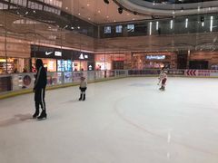 -冠军冰场(环球中心店)