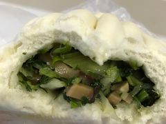-白玉兰食品甜凤店(合生汇店)