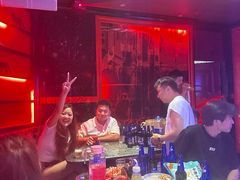 -UK派对KTV(日月广场店)