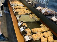 自助取餐区-OUR Bakery(三里屯太古里店)