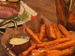 -SISTERS BAR RESTAURANT川意酒馆(嘉善老市H楼店)