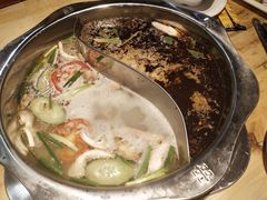 鸳鸯锅-袁记串串香火锅(郑和中路店)