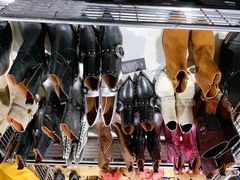 -COACH蔻驰(赛特奥特莱斯店)