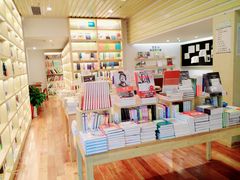-猫的天空之城概念书店(景德镇陶溪川店)