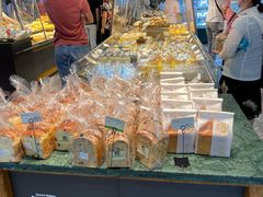 面包甜点陈列柜-东哥面包(江宁大润发店)