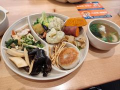 -素满香·全民食养自助(长宁龙之梦店)