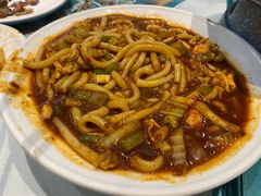 -楼兰古丽·新疆拌面·清真(华阳城店)