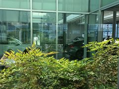 -杭州中升之星奔驰4S店(滨江店)